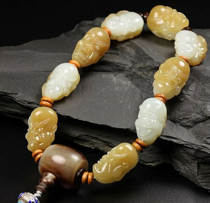 角磨机 切翡翠原石玉和玛瑙哪个最值钱？  第7张