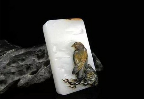 翡翠图片价格对照表近年来比较受大家喜欢的玉石都有哪些？  第1张