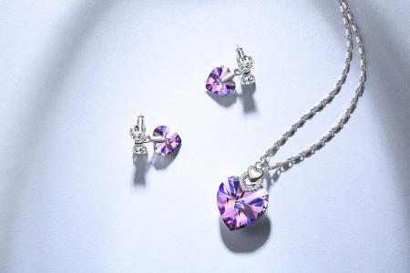 个性化需求产生差异化，珠宝企业该如何做好营销  第3张