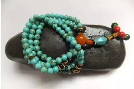 绿松石市场价多少钱一克 发现好货根本不愁卖  第1张