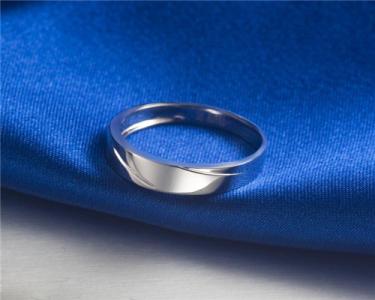 铂金钻戒定制贵不贵? 第1张