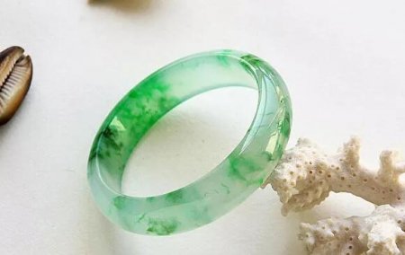 不“色”翡翠之三，飘花翡翠  第2张