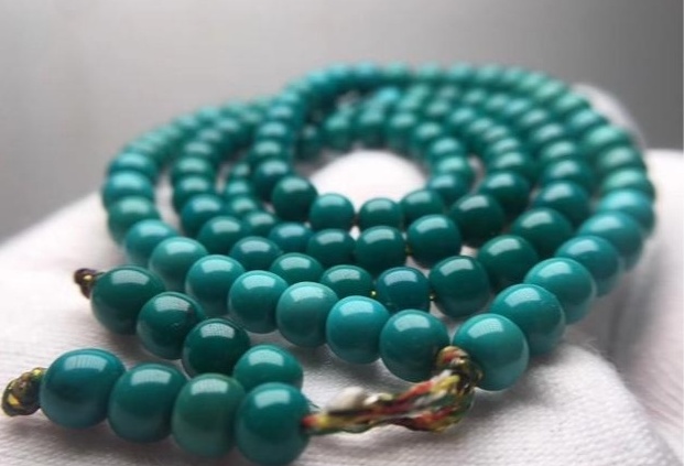 翡翠挂件摔坏了绿松石价格行情大揭秘！价格是否会一路攀升！  第5张