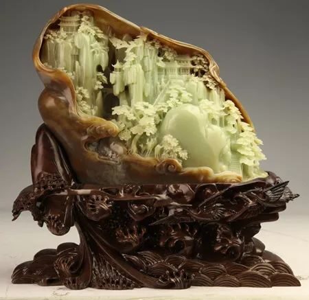 玻璃种翡翠原石交易吧四大名玉大比拼：到底哪个烂大街，哪个涨上天？  第8张