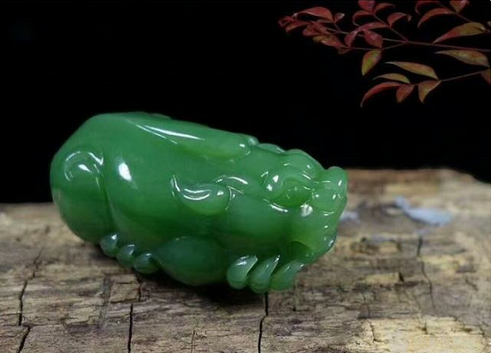 跌宕起伏的玉石市场，只有碧玉才是“稳稳的幸福”  第1张