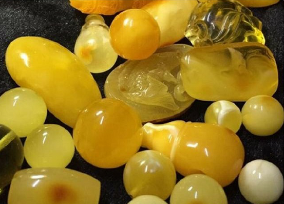 蜜蜡圆珠和桶珠现在是多少钱一克？  第1张