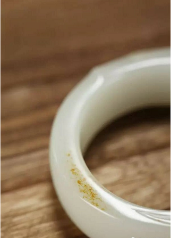 籽料和田玉手镯价格如何？  第2张