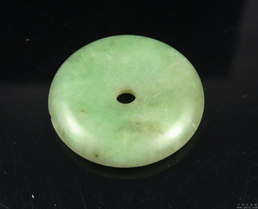 岫岩玉的收藏价值越来越高  第1张