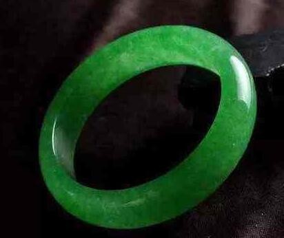 马来玉对身体有害吗 怎么鉴别 