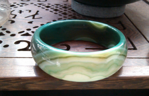 一个金项链一般多少克玛瑙手镯越戴越浑浊 这是什么原因   第2张