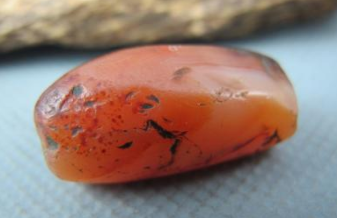 合肥翡翠庄园价格玛瑙原石外皮特征图片 玛瑙原石外皮特征详解   第2张