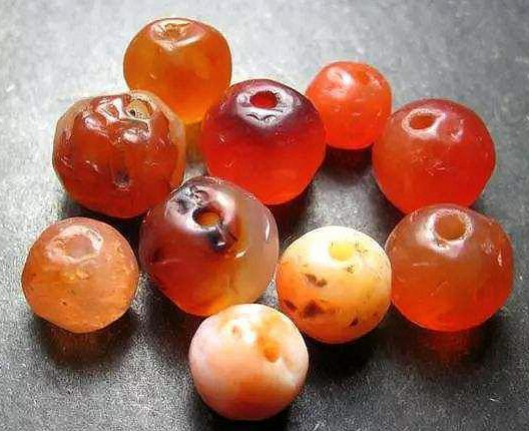 真假玛瑙如何区分 玛瑙鉴别四大点   第2张