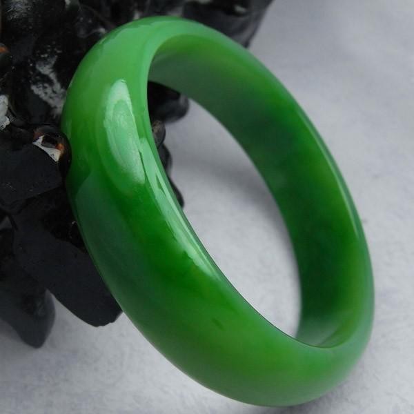 批发新疆玉和田玉青海料羊脂玉特点 收藏价值高不高 