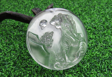 怎样分辨玉和翡翠 玉与翡翠的区分 