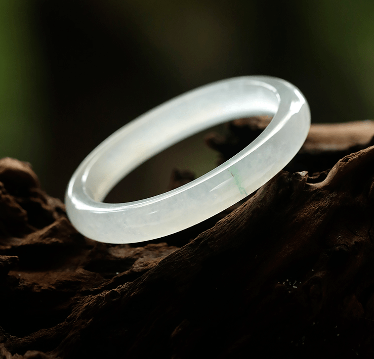 警惕，这种料子靠冒充翡翠还带证书、身价翻数倍，行家急眼了！  第10张