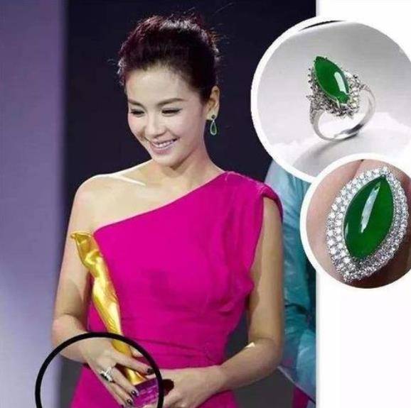 完美贤妻遇上璀璨翡翠，刘涛现代装太美了，翡翠加成杠杠的  第4张