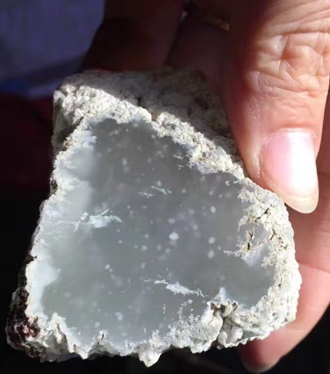一个莫西沙冰种雪花棉从原石到成品的实战全过程记录  第2张