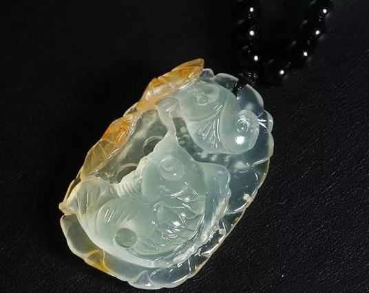 明明是中国四大名玉之一，为何岫玉被频频错认为翡翠？  第4张