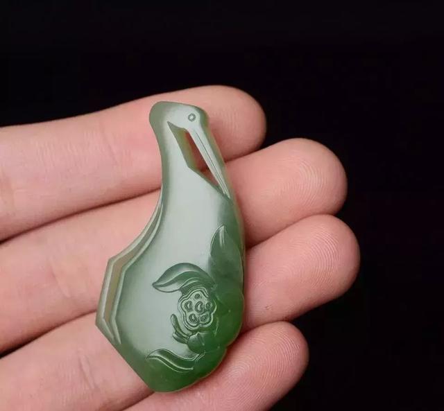 
                想象力，翡翠雕刻的醉美意境
              第15张