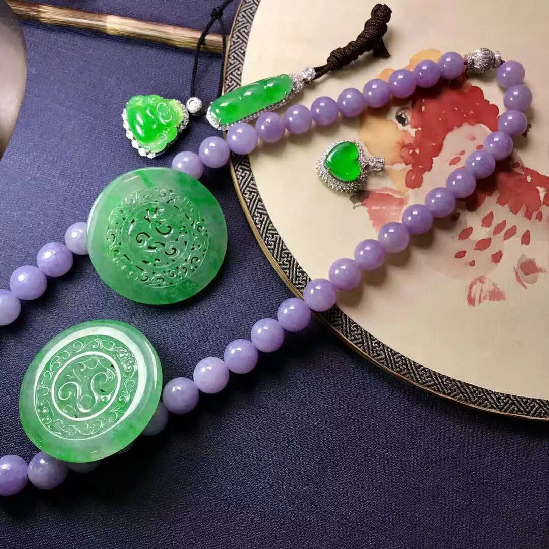 一张假的翡翠鉴定证书只要几块钱，但却可能骗你几十万！  第1张