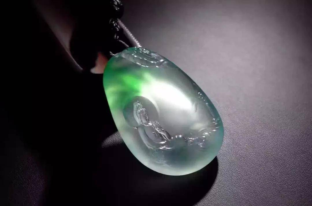 什么样的翡翠最能升值？这么选就对了  第3张