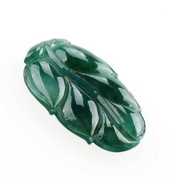 翡翠“越绿越值钱”的说法到底骗了多少人？买到这三种，等着后悔吧！  第13张