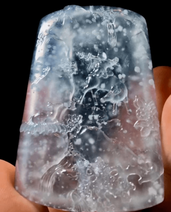 
                认识极品翡翠之——木那雪花棉，最美不过翡翠下雪，不是吗?
              第3张