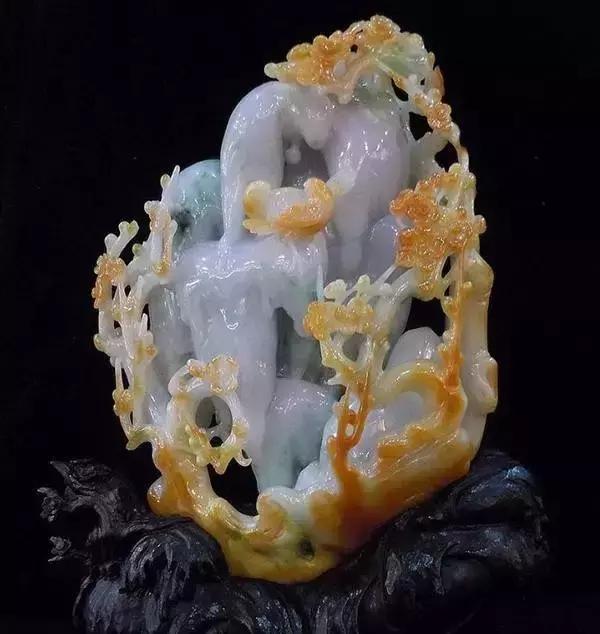 千娇百媚的绝色翡翠大饱眼福!
第16张