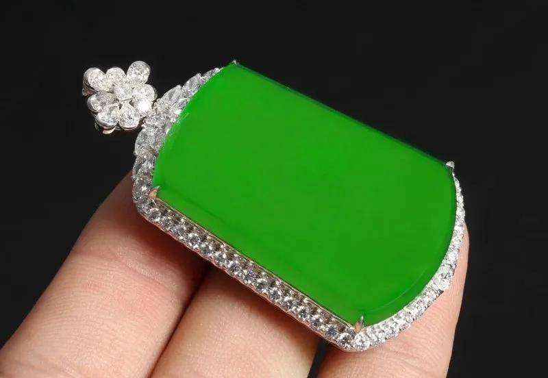 玉览千年，它是如何一步步“走下神坛”的？  第7张