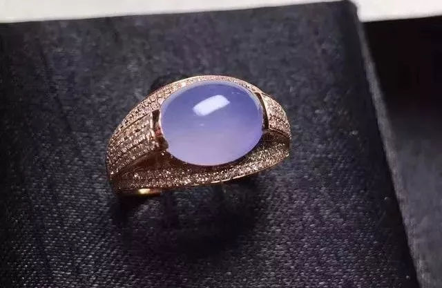 从价值6亿的“昭仪之星”，来看紫翡“见光死”的秘密  第20张