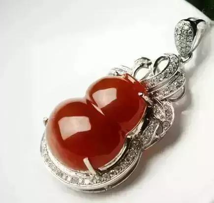 学会这些,随便买翡翠,绝对达到收藏级别!
第11张