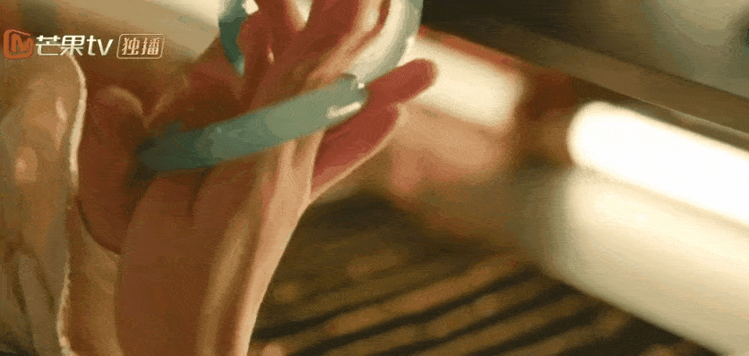 百万翡翠手镯引发婆媳大战!还会导致不孕不育? 第8张