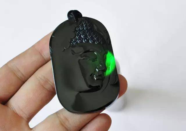 翡翠的价值是由什么决定的？  第5张