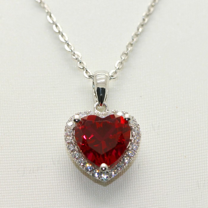 宝石也要看“出身”  第2张