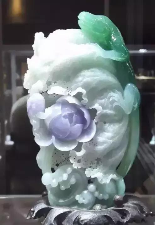 千娇百媚的绝色翡翠大饱眼福!
第13张