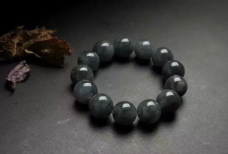 看懂乌鸡种翡翠，这一篇文章就够了  第9张