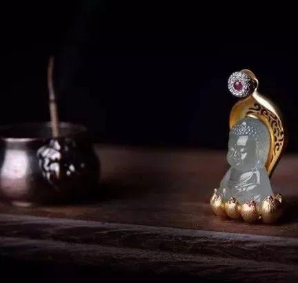 这5种“虫”功效不输貔貅，摆在家里镇宅，戴在身上招财  第19张