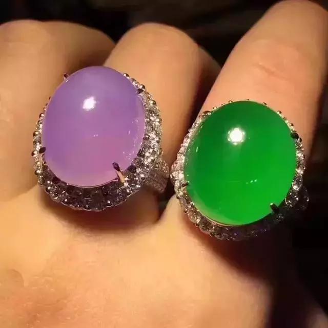 学会这些,随便买翡翠,绝对达到收藏级别!
第8张