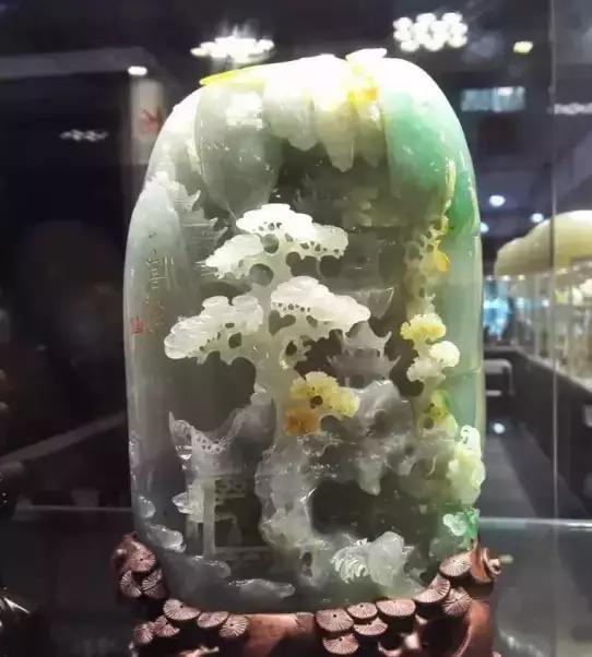 千娇百媚的绝色翡翠大饱眼福!
第3张