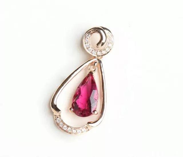 
                你知道翡翠不同造型的吊坠代表什么寓意吗？
              第4张