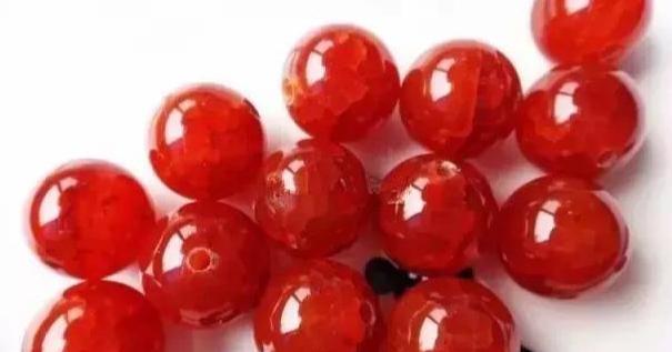 红色玛瑙就是南红玛瑙吗？  第3张