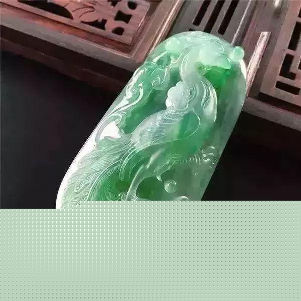 这5种“虫”功效不输貔貅，摆在家里镇宅，戴在身上招财  第4张