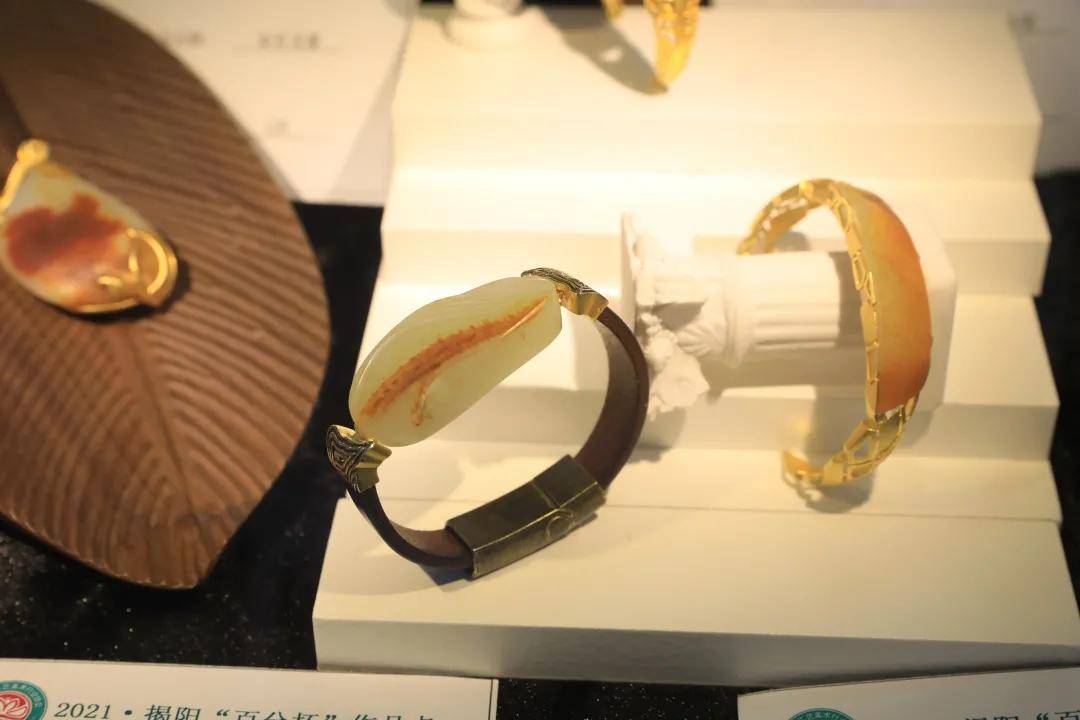 珠宝店铺陈列秘籍：美是可以摆出来的  第3张