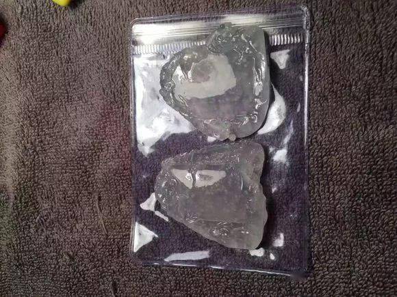闲逛翡翠市场淘了一块玻璃种雪花棉，雕刻后价值更是翻倍！  第6张