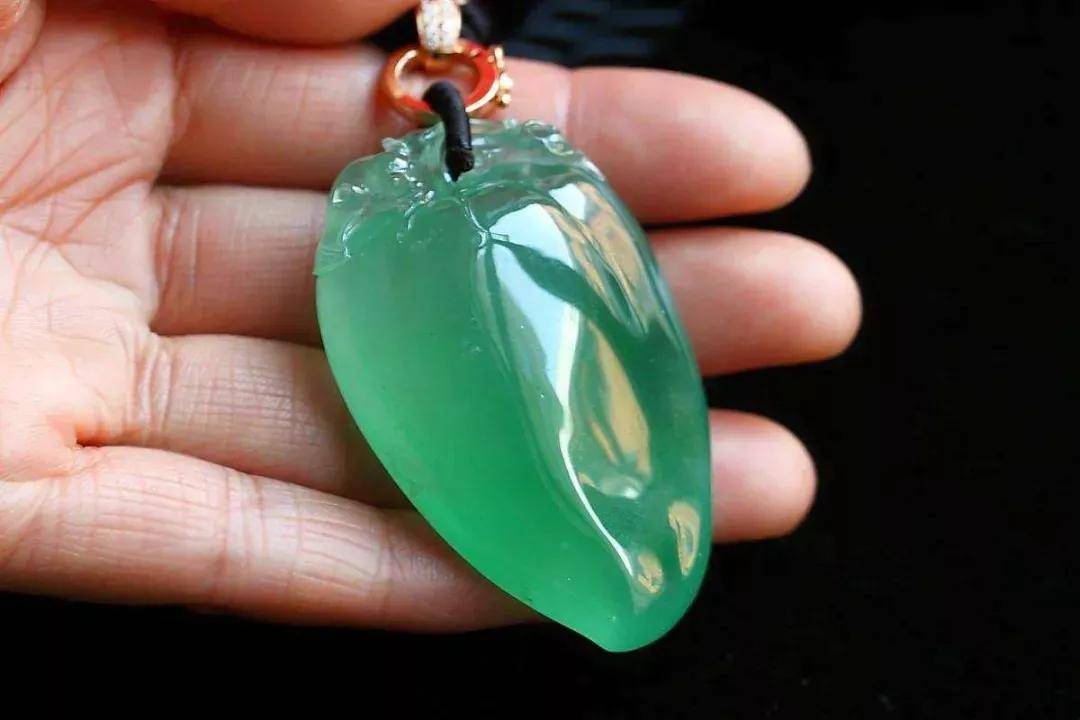 百万翡翠手镯引发婆媳大战!还会导致不孕不育? 第12张