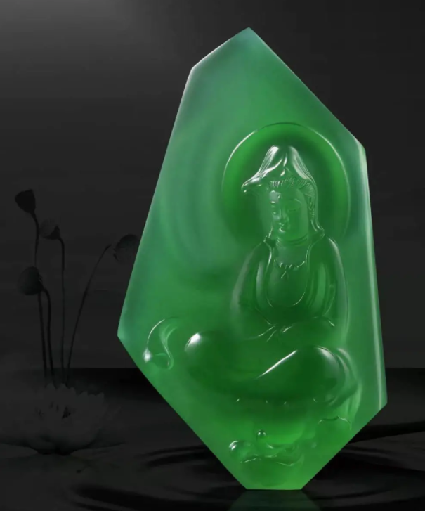 5分钟掌握翡翠价格里“大中小”的秘密 第1张