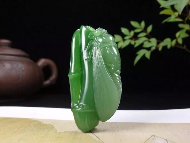 
                玉石圈不是有钱就能买到好玉？这到底是怎么回事？
              第7张