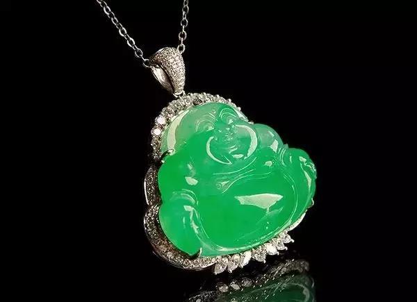 
                这才是翡翠行业真正的价值排行！
              第5张