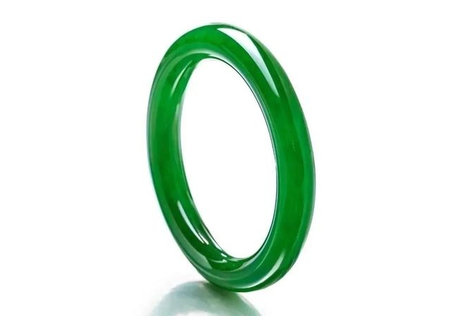 苏富比秋拍收官，备受瞩目的翡翠佛手破2千万大关！  第3张