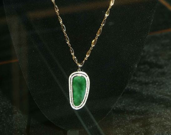 翡翠的价格不断增长，但是定价体系非常混乱，没有统一的定价标准  第3张